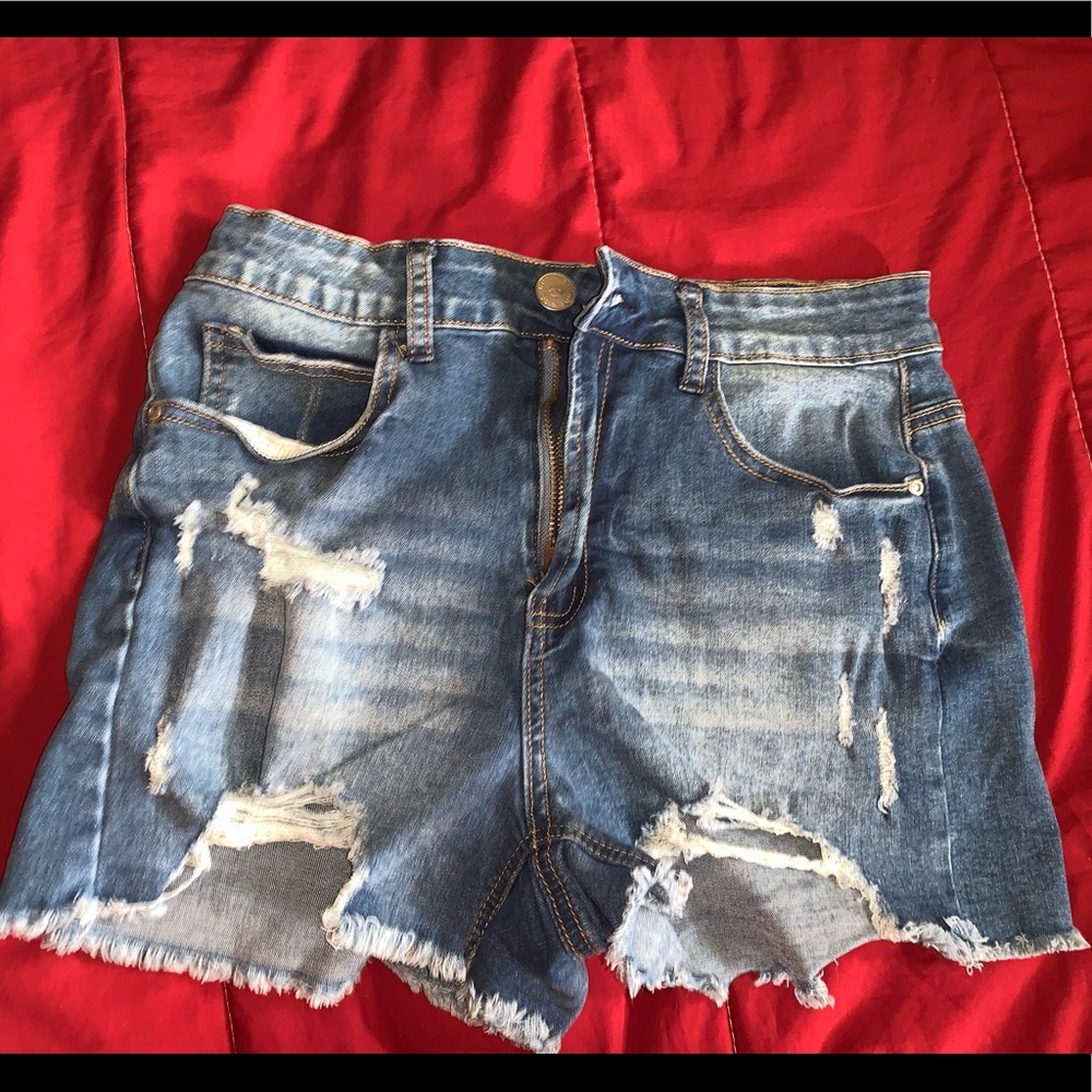 Hot Kiss Jean shorts. Size 9